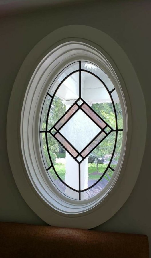 Beveled Entryway with Oval Side Windows