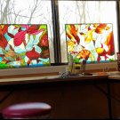 The two panels using different glass